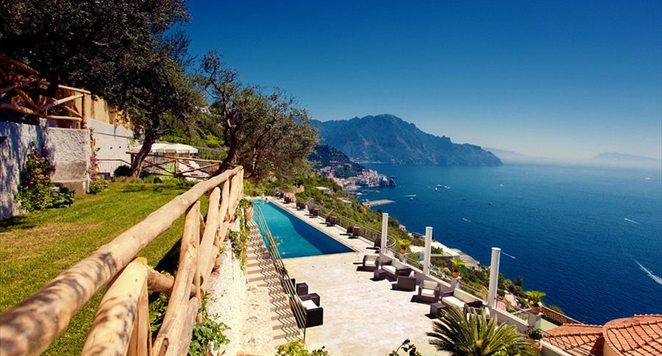 Appartamento in affitto con piscina ad Amalfi.