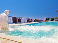 Residence con piscina in Costiera Amalfitana.